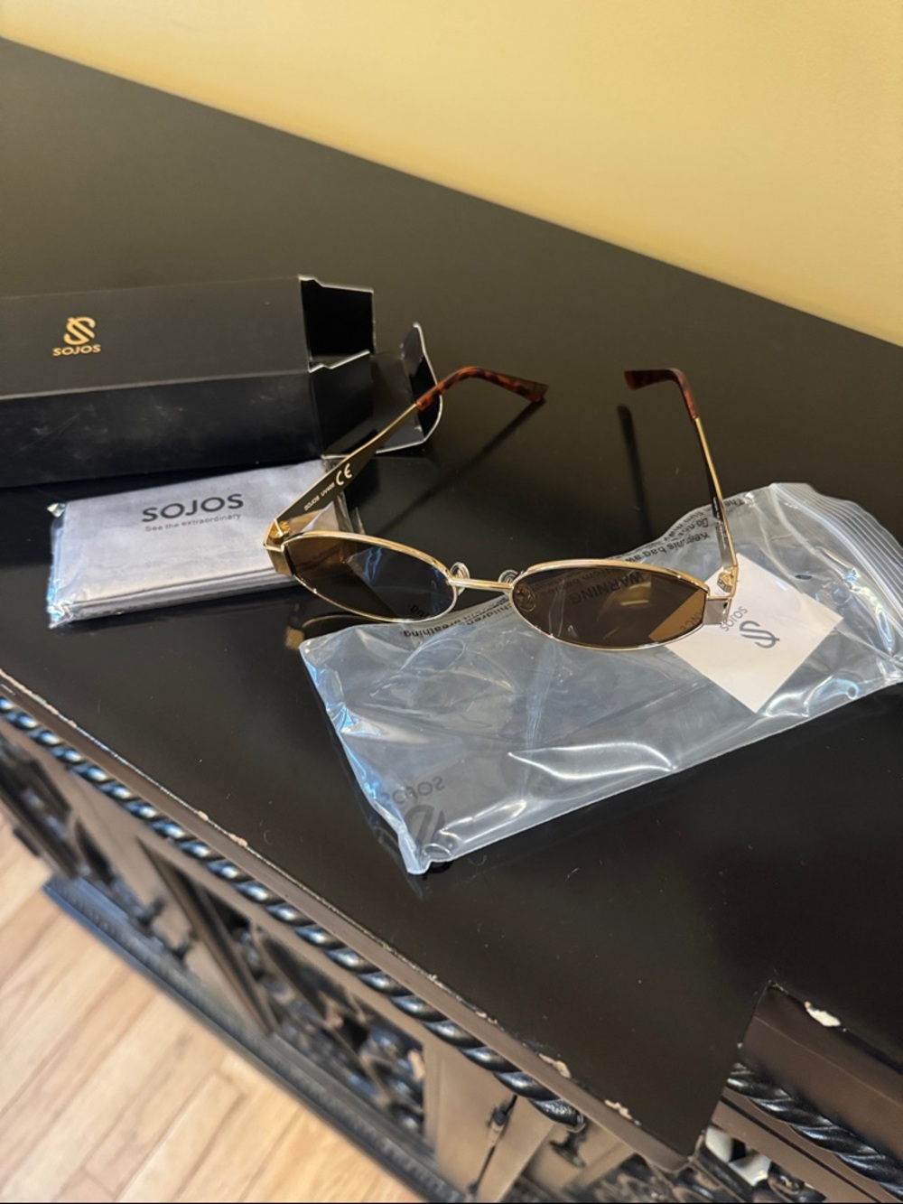 SOJOS Women’s Gold Frame Brown Lens Slim Oval Sunglasses